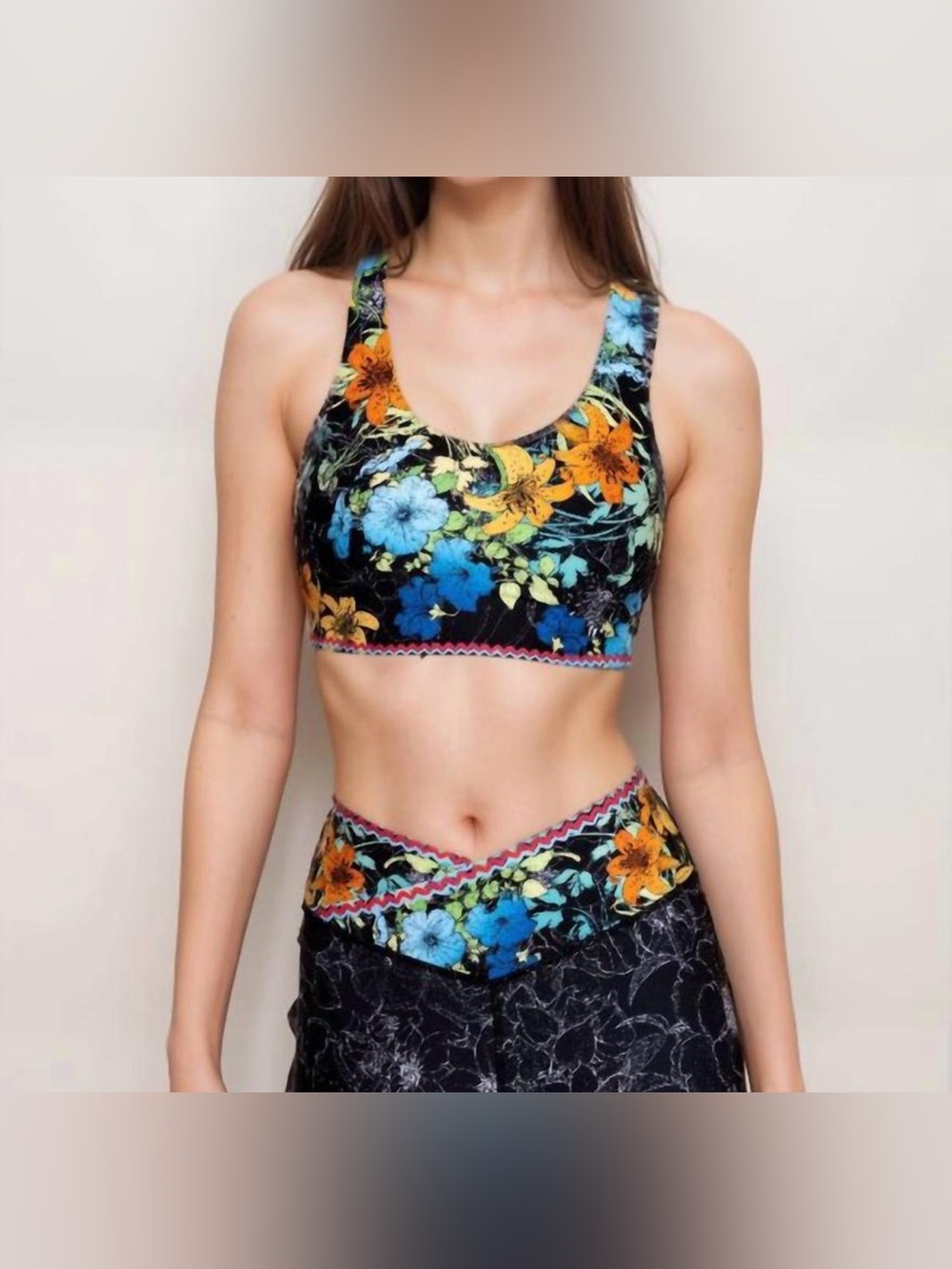 NWT xxl Johnny Was Bee Active reversible sports bra and matching pants A670